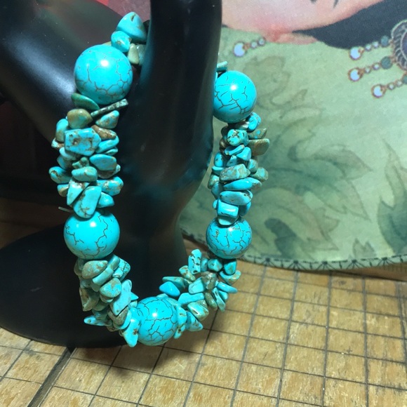 Turquoise Stone Nugget Chip, Pretty Dark Vein Ball Bead 7”L Bracelet EVC 70s 80s - Picture 4 of 11